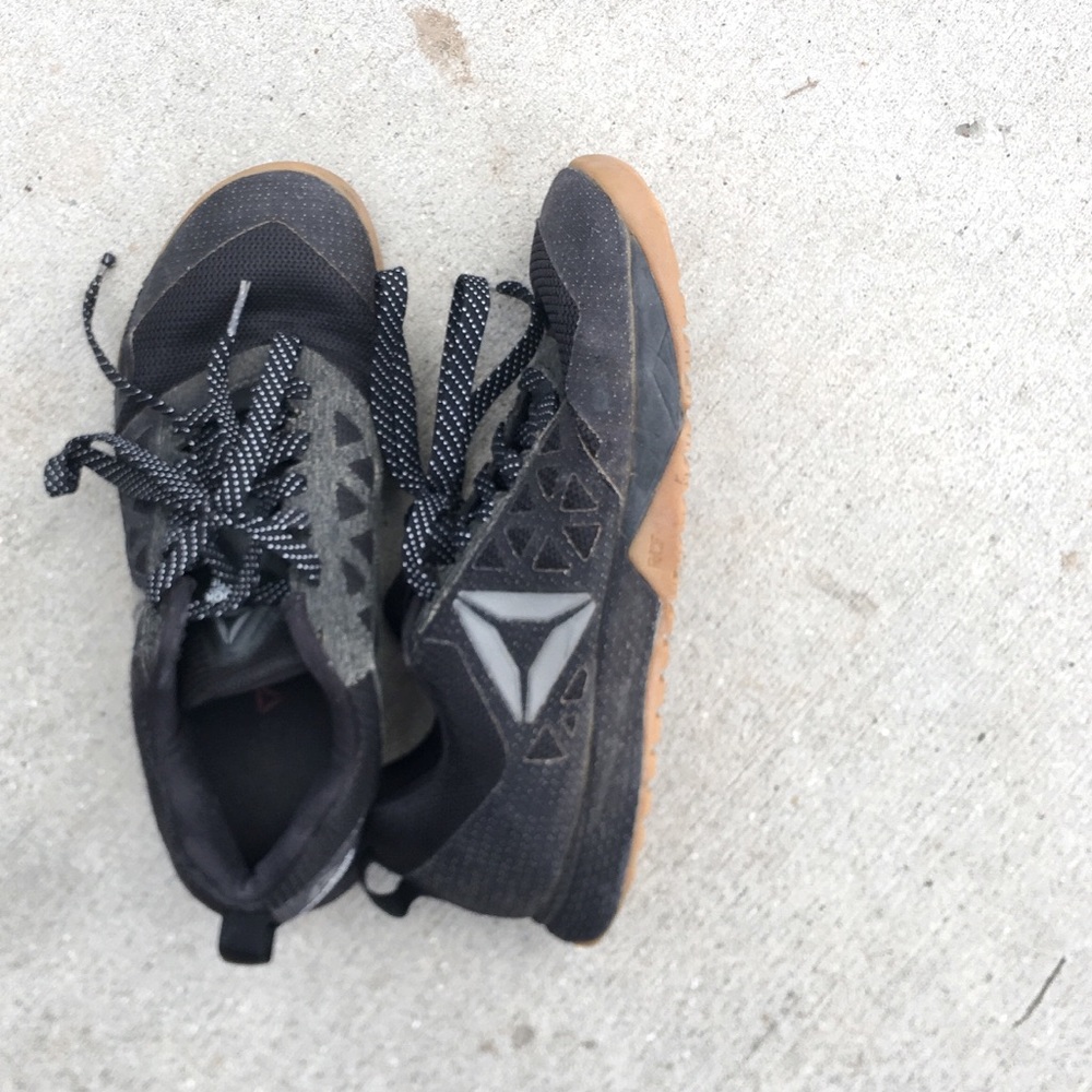 Reebok | Black Gumsole Sneakers